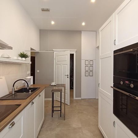 Myfive Apartments คราคูฟ ภายนอก รูปภาพ