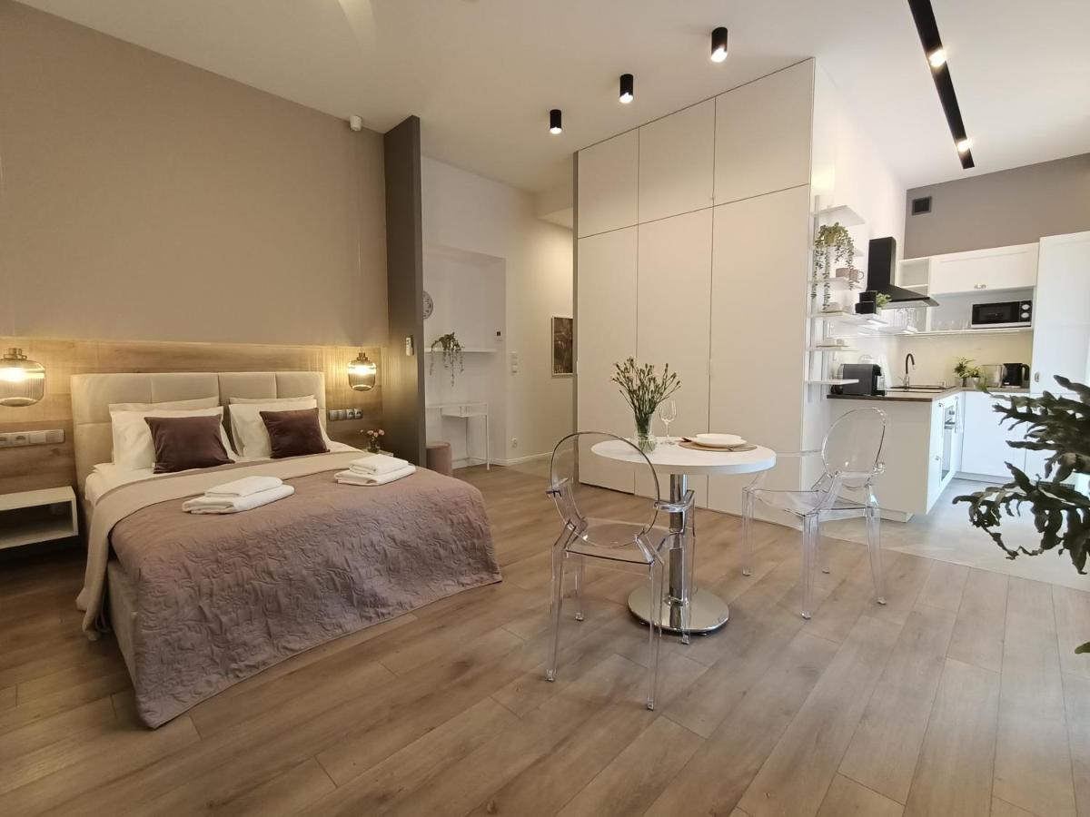 Myfive Apartments คราคูฟ ภายนอก รูปภาพ