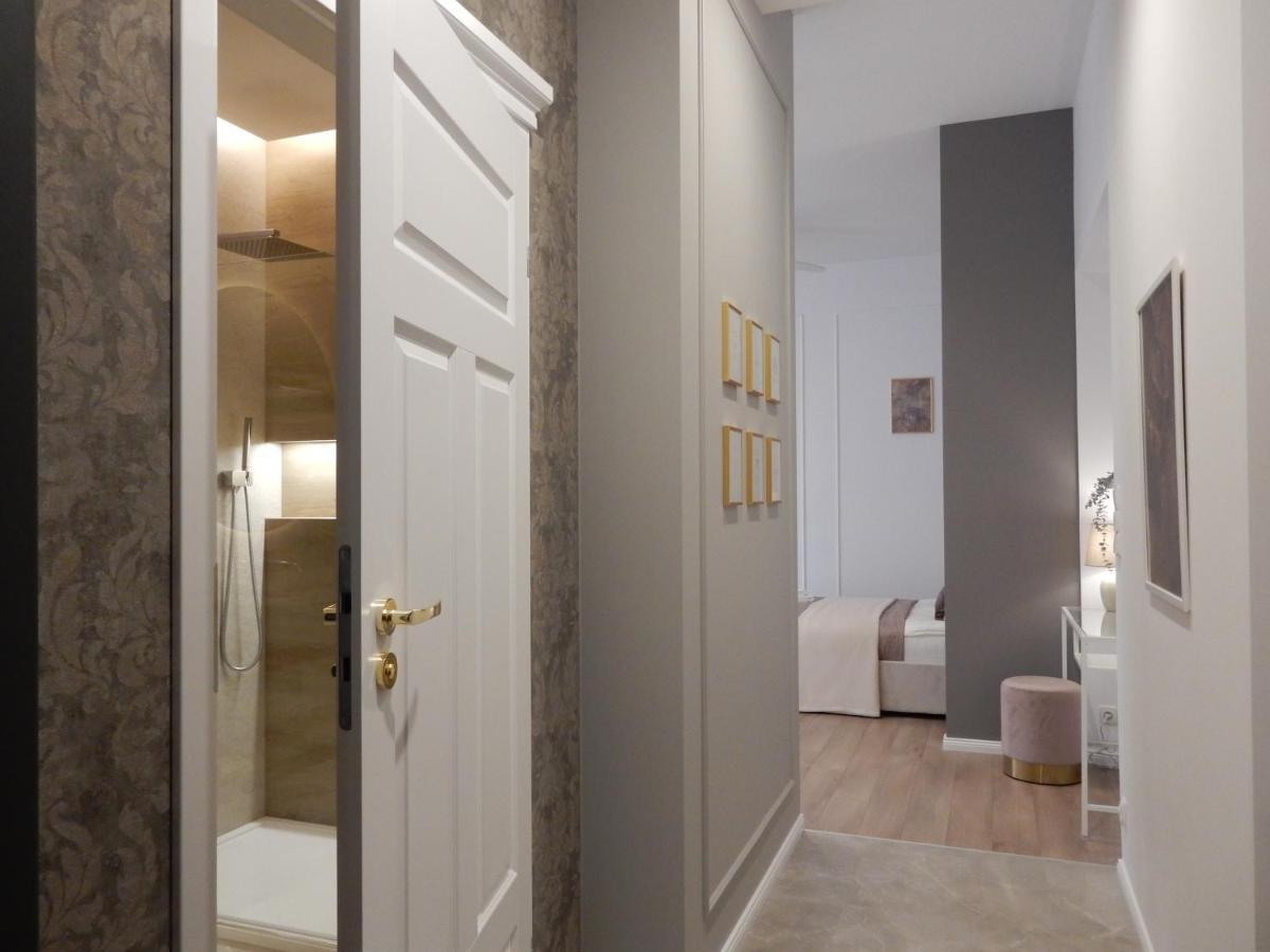 Myfive Apartments คราคูฟ ภายนอก รูปภาพ